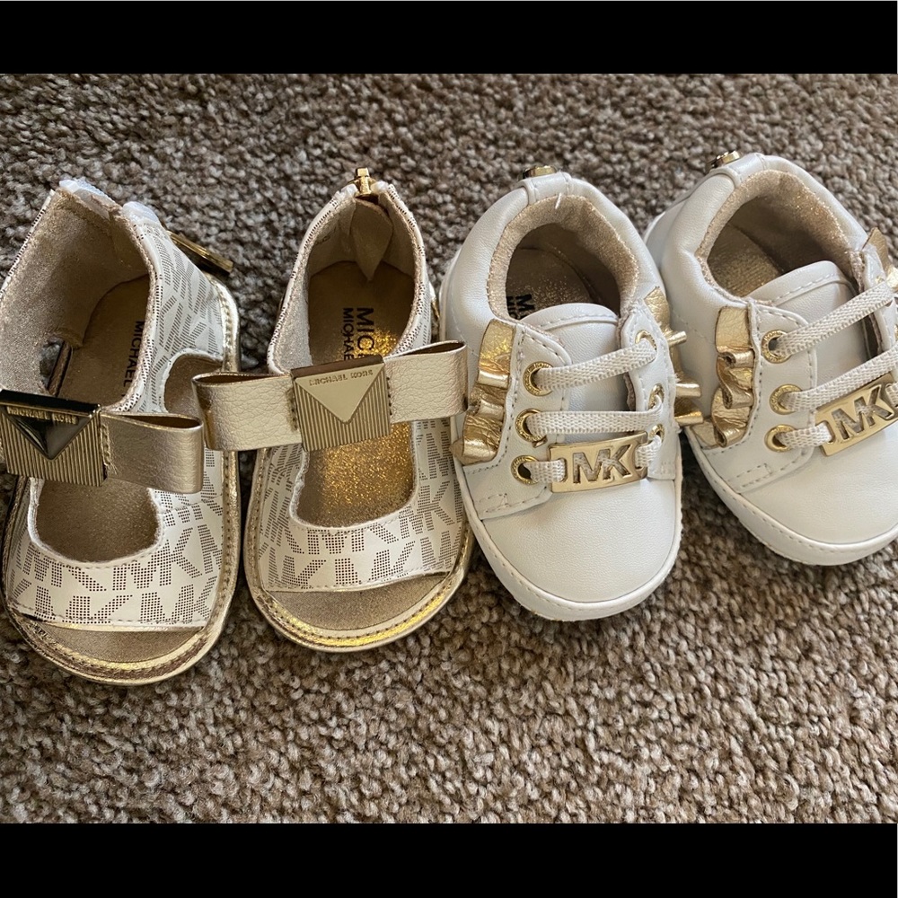 MICHAEL KORS INFANT SHOES (SET OF 2)